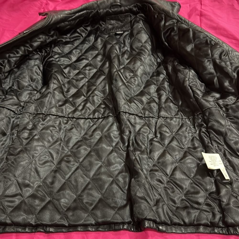(P1) Kathy Ireland Jacket Black genuine leather belted coat, size S - Picture 10 of 15